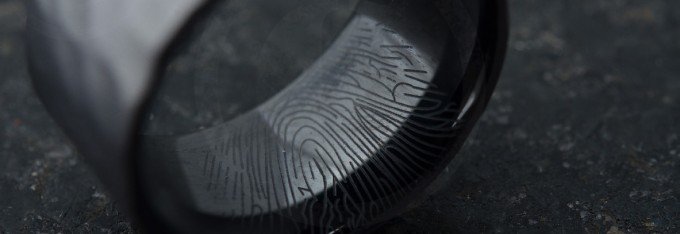 gravure-bague-tantale-ceramique-gravure-laser