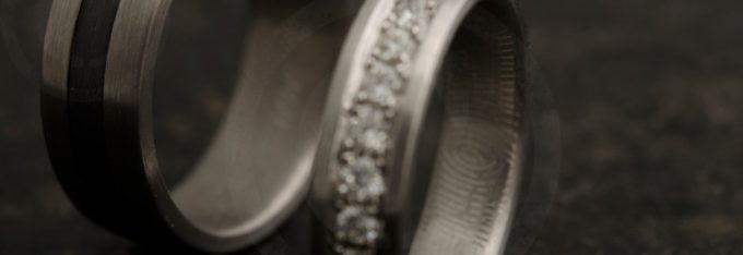 bague-acier-diamant-gravure-empreinte